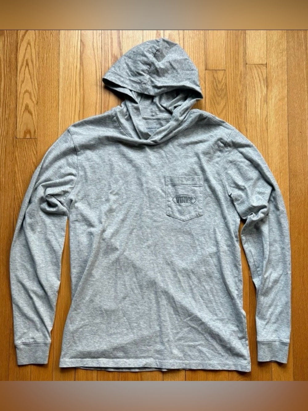 Vineyard Vines Men’s Lightweight Football Hoodie Sweatshirt Small Gray Solid
